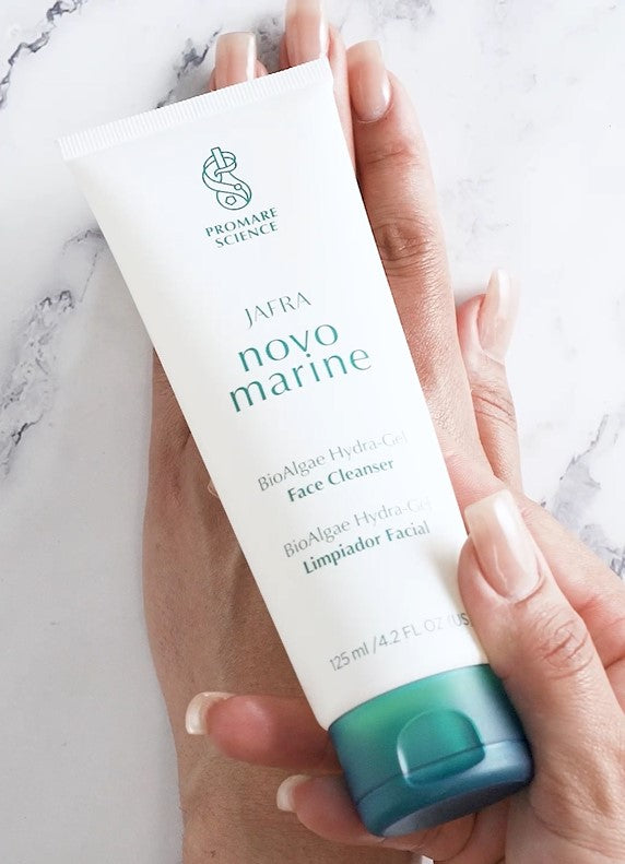 Novomarine Swatches Face Cleanser