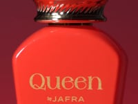 Queen by JAFRA Ruby