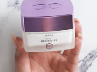 JAFRA Revitalize Longevity Cream