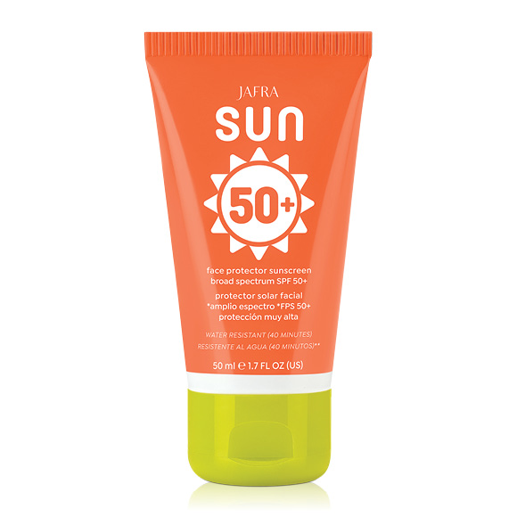 JAFRA Sun Face Protector Sunscreen Broad Spectrum SPF 50+